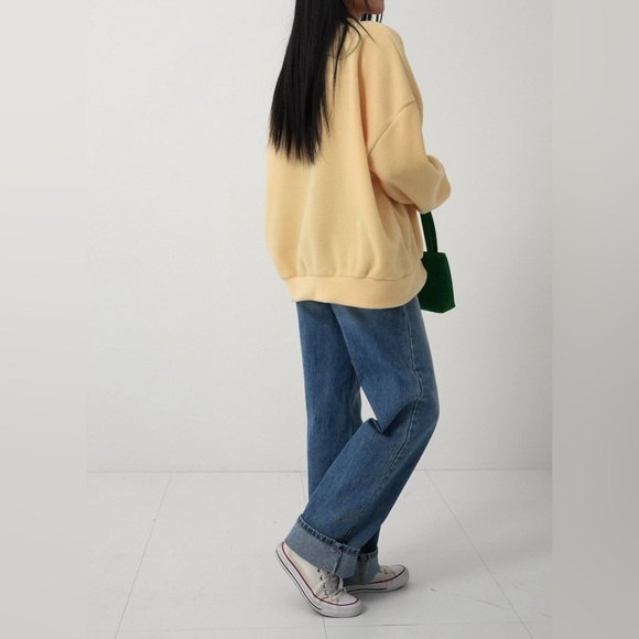 Yolk Yellow Oversized Sweatshirt with Heart Embroidery - Picture 2 of 6